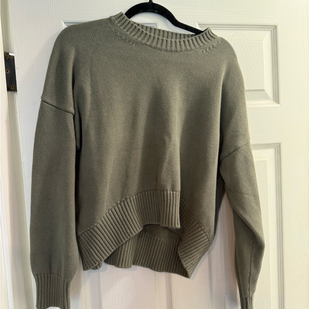 Quince Sage Green 100% Cotton Boyfriend Crew Neck Sweater